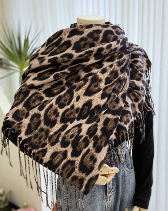 Leopard scarf women's fall and winter classic thickened faux cashmere printed tassel shawl versatile warm scarf