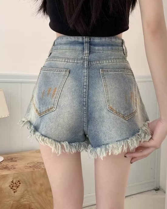 Raw edge denim shorts female summer thin gradient design sense hundred pants American high street casual shorts